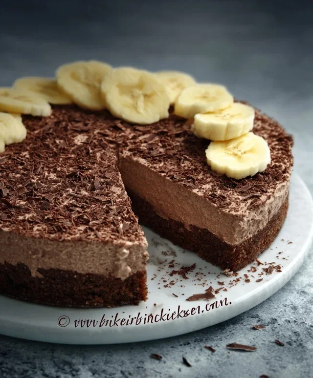 Schnelle Schokotorte mit Bananen